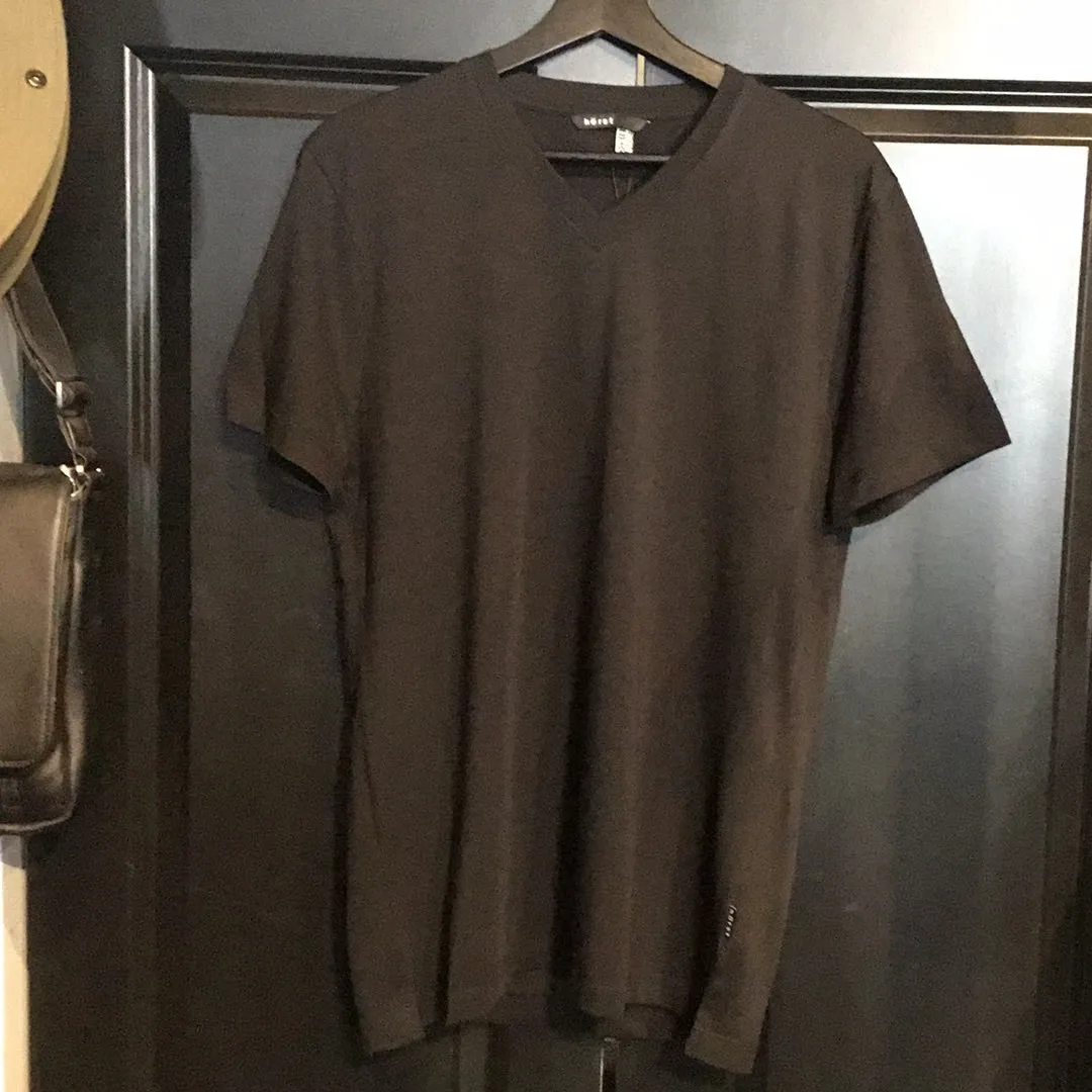 Hrst V-Neck T-Shirt Black HRTS212301