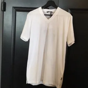 Hrst V-Neck T-Shirt White HRTS212301