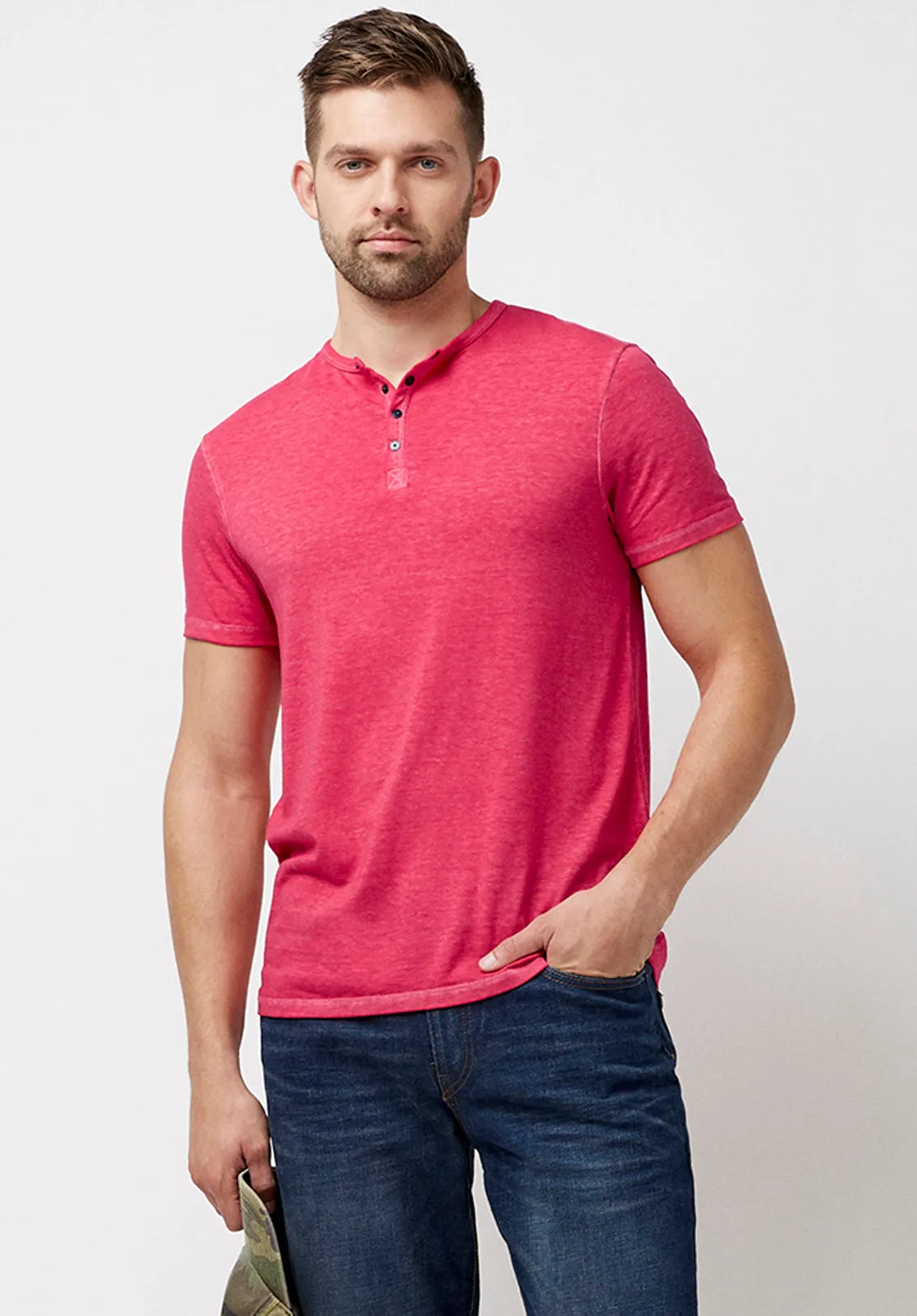Kasum Men's Buttoned Henley T-Shirt in Fushia - BM23835